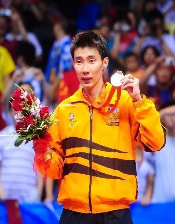 包含泰国羽毛球队轻取日本羽毛球队，李宗伟绝境逆转的词条