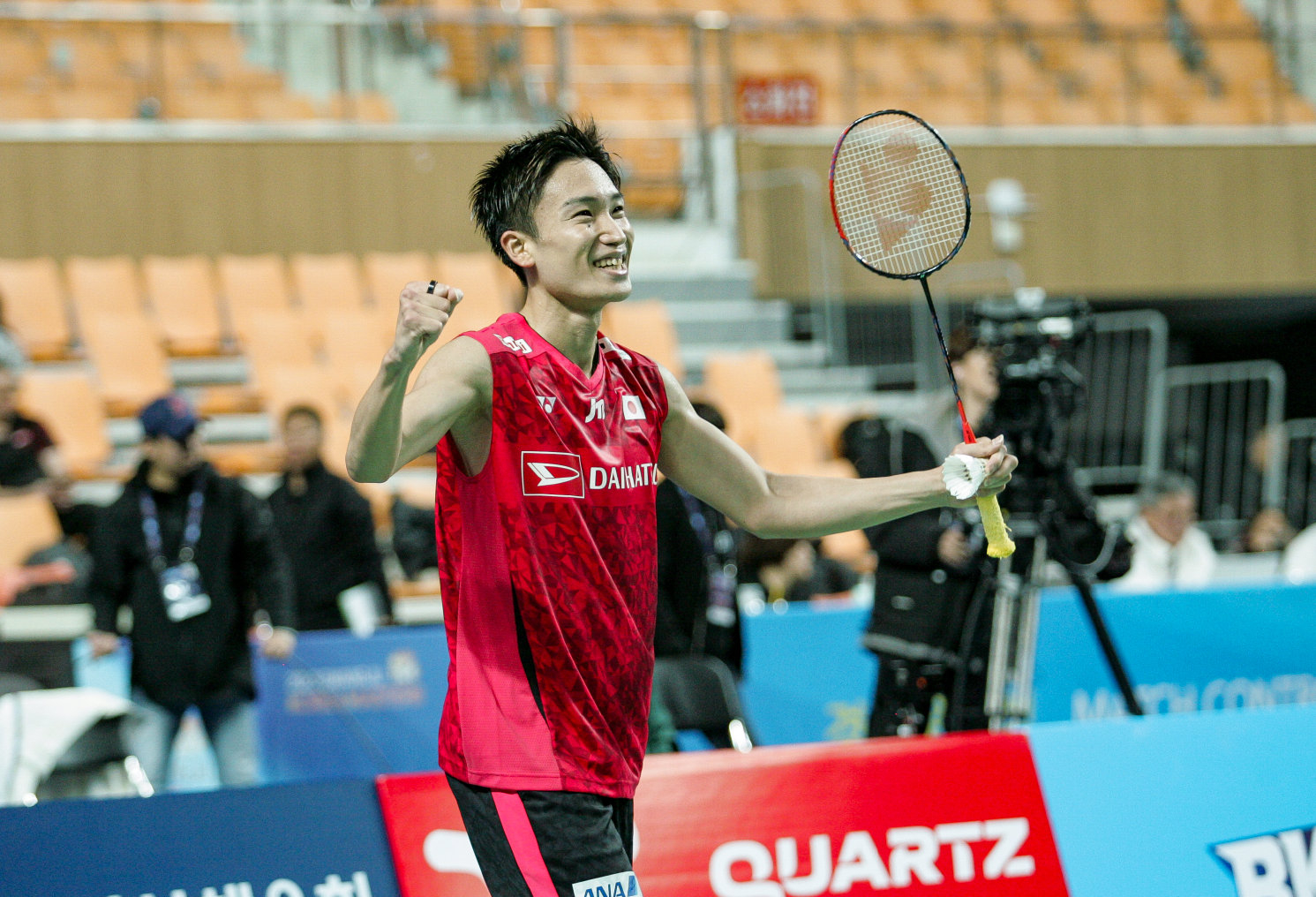 包含马来西亚羽毛球队翻盘印度羽毛球队，桃田贤斗关键制胜的词条