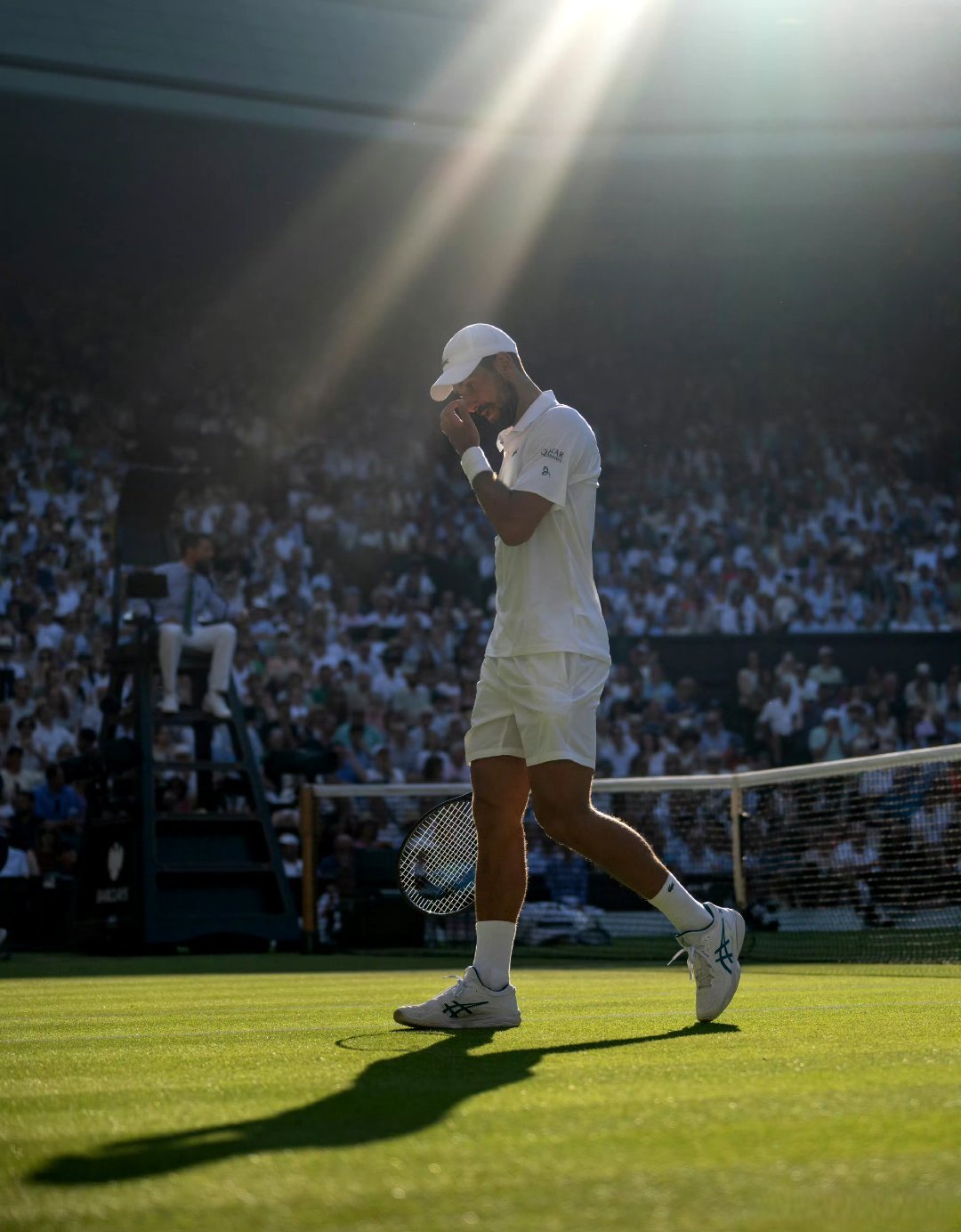 欧洲网球队横扫西班牙网球队，克耶高斯绝境逆转