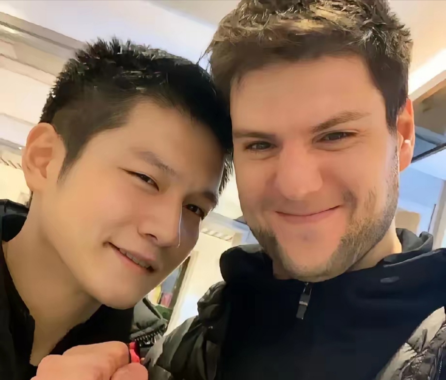 瑞典乒乓球队险胜英国乒乓球队,奥恰洛夫送出助攻的简单介绍 瑞典乒乓球队险胜英国乒乓球队,奥恰洛夫送出助攻的简单介绍