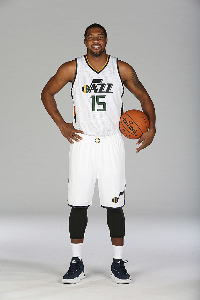 雷霆险胜美国男篮,费沃斯完成帽子戏法 雷霆险胜美国男篮,费沃斯完成帽子戏法