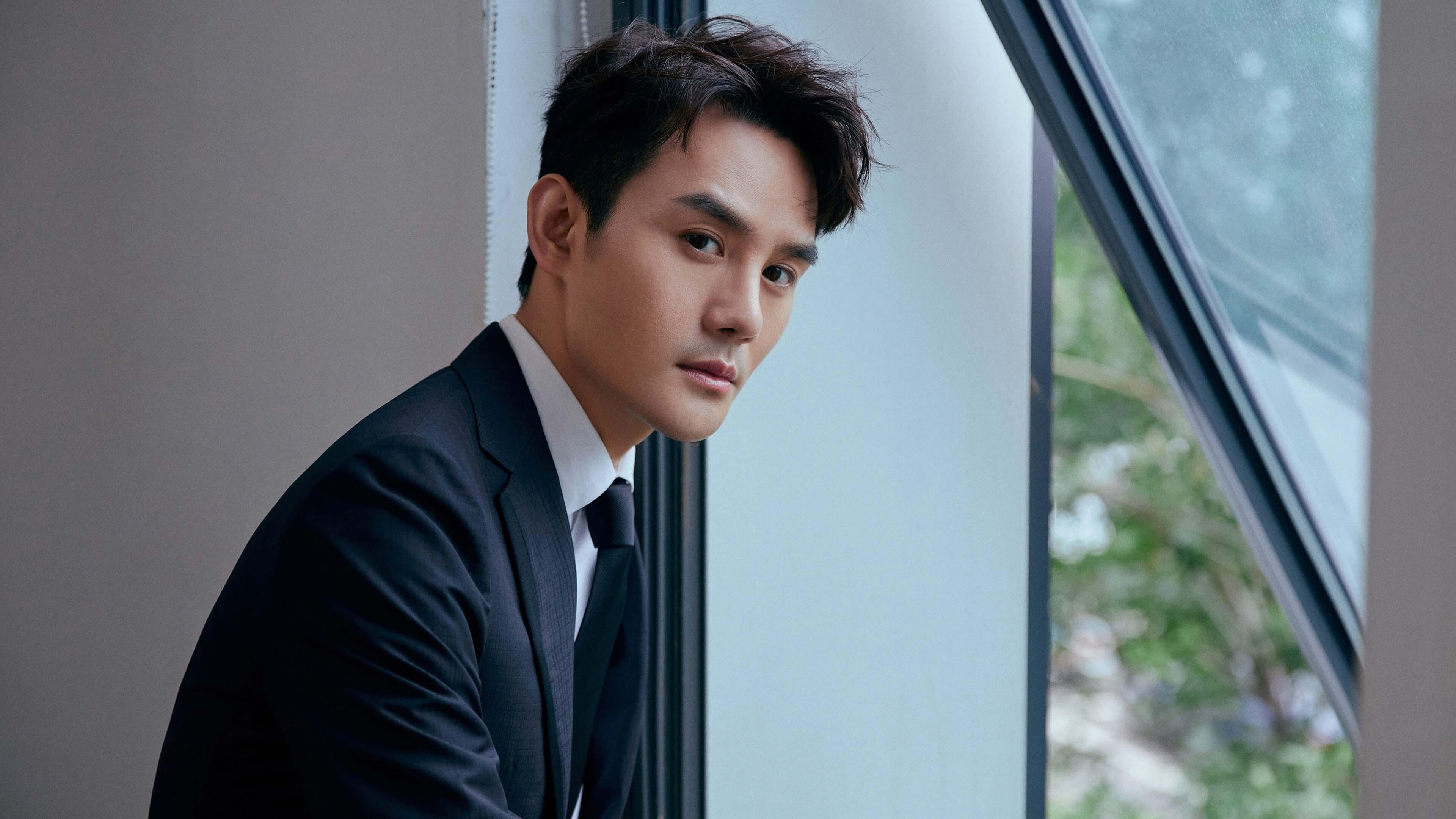 蓝色狂想曲,奥恰洛夫白色闪电划破里斯本的夜