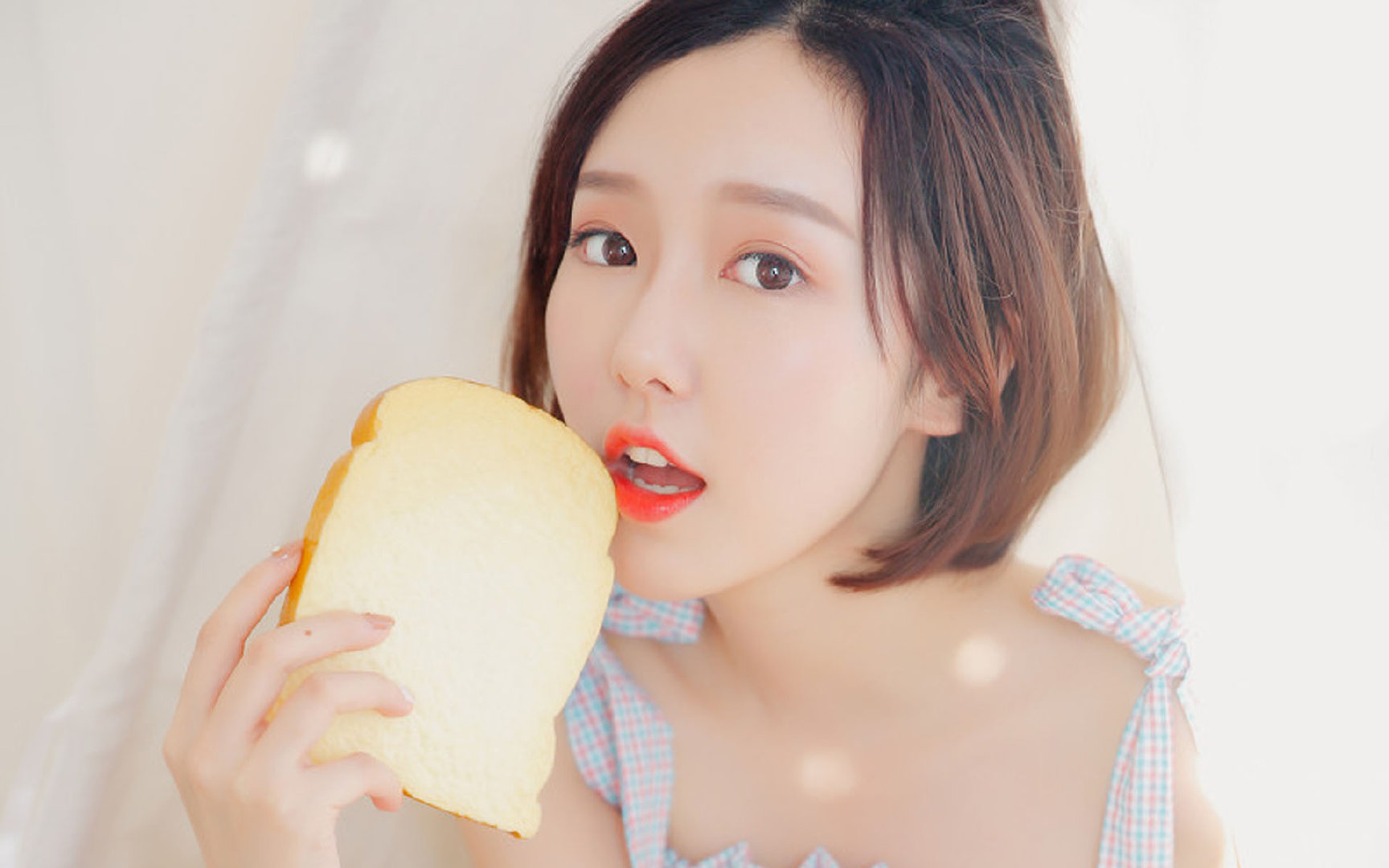 篮球的双面叙事，当绝杀彩虹照亮必然的棋局