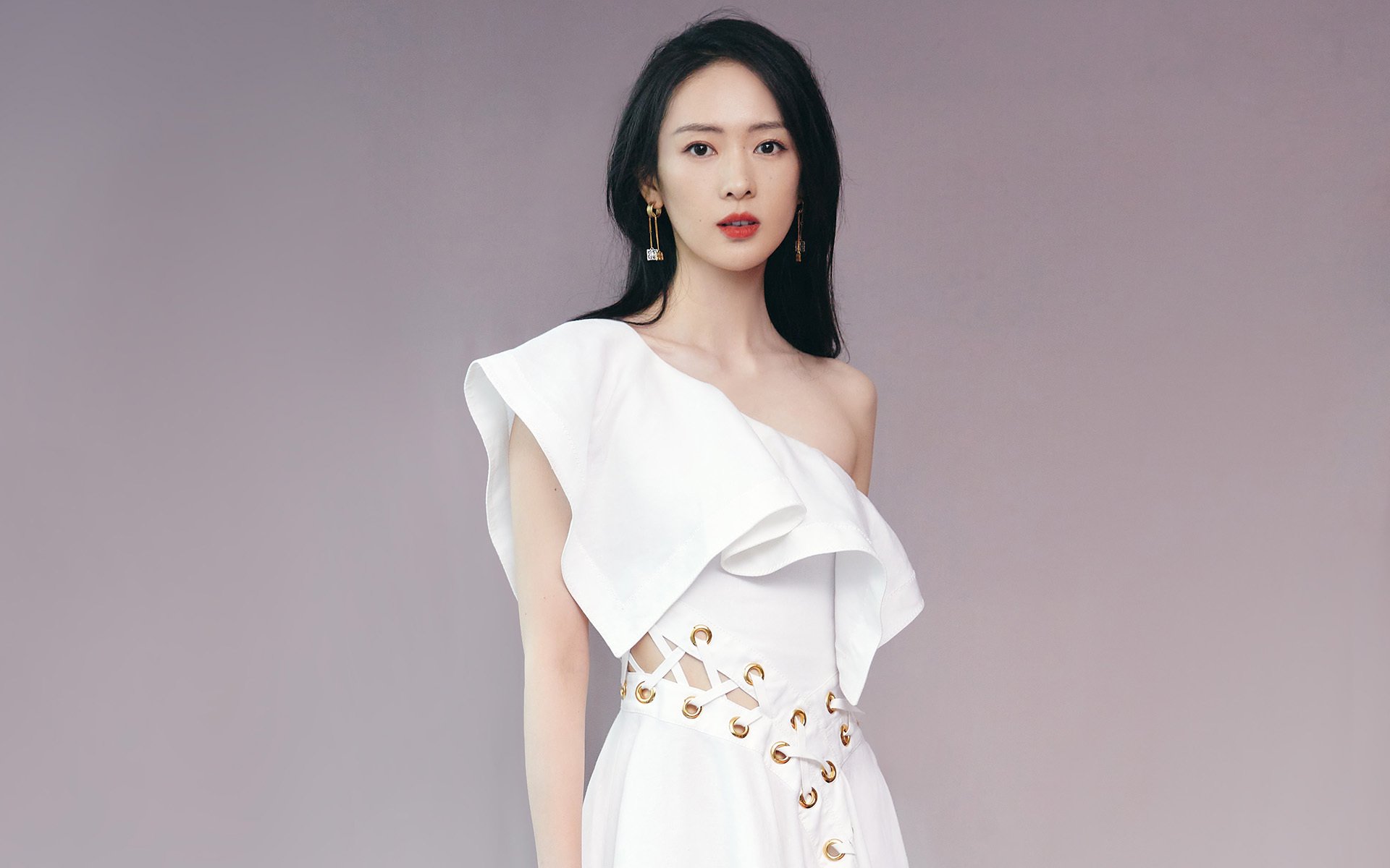 赛道魔术师,当西亚卡姆在F1的狂飙中轻取对手