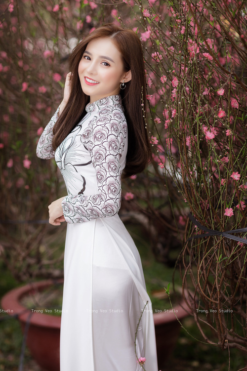 沙漠绿洲的困局，努涅斯用铁血节奏为斯洛伐克在2026世界杯H组生死战中锁定胜局
